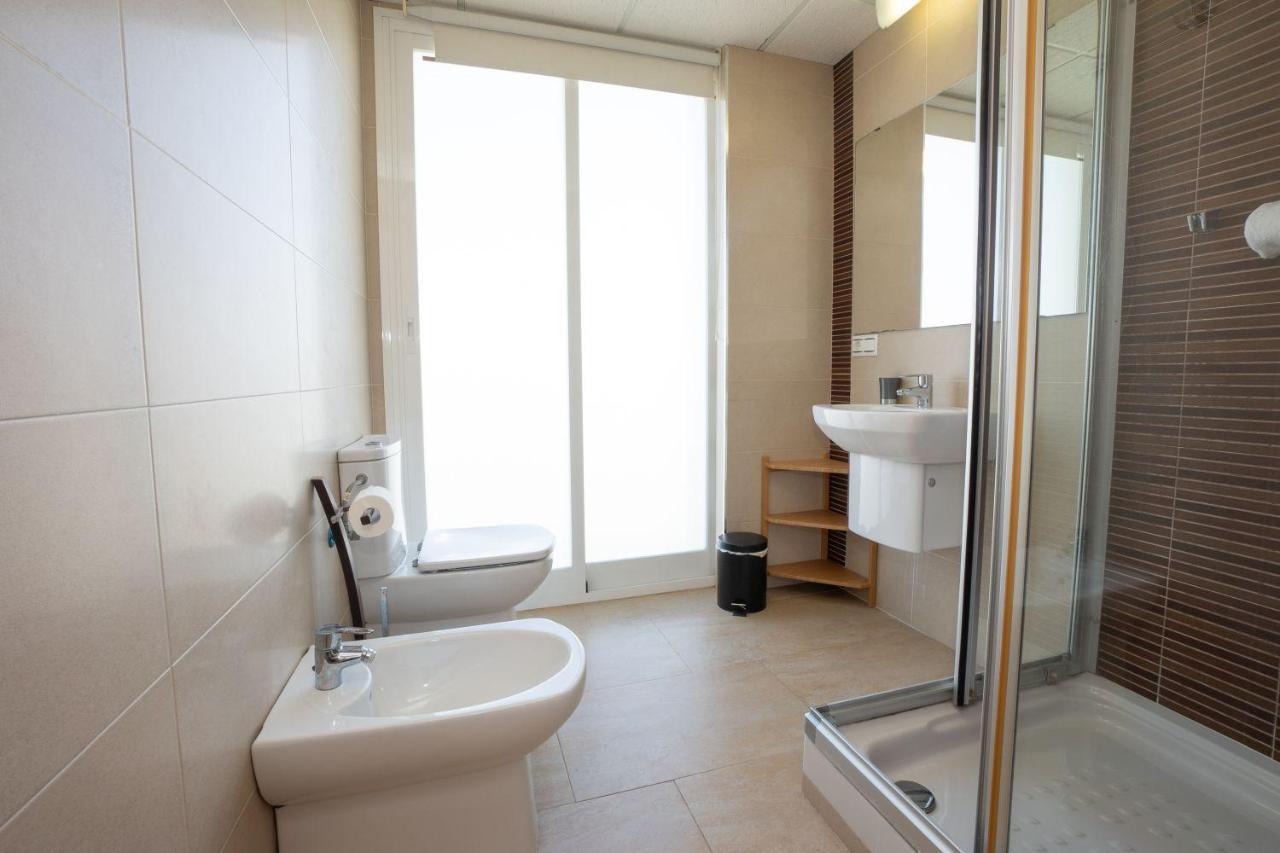 Plaza Espana, Paseo Nuevo 2b2d Menyber Appartement